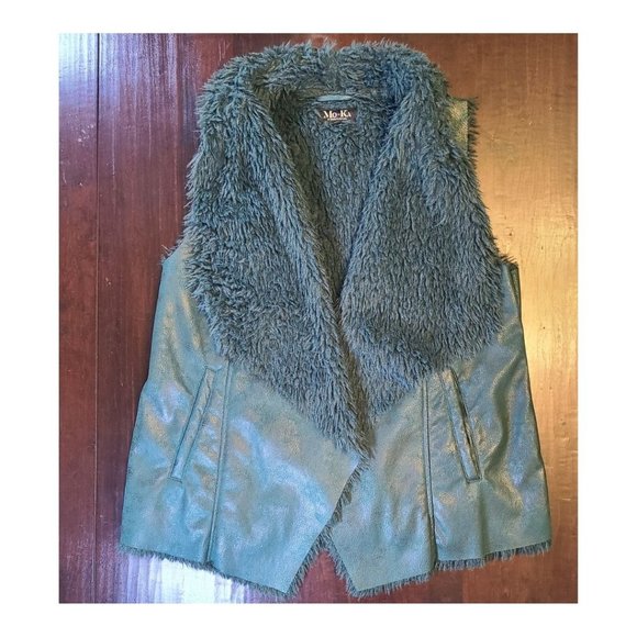 Green Faux Fur Vest, size Large - Picture 1 of 4